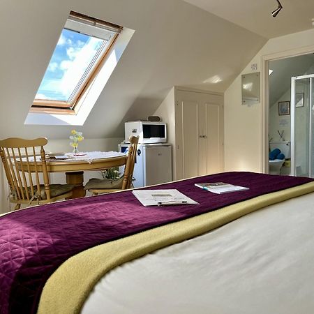 Priors Oak - A Cosy Studio With Countryside Views In Dorset Bed & Breakfast Stalbridge Eksteriør bilde